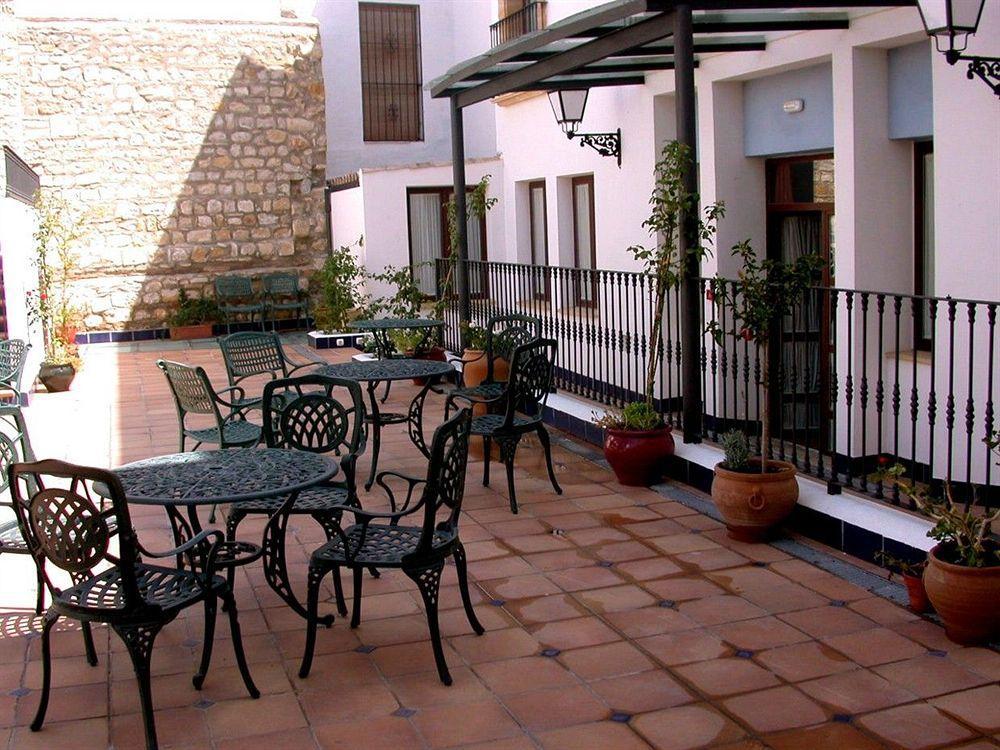 Rosaleda Don Pedro 4*