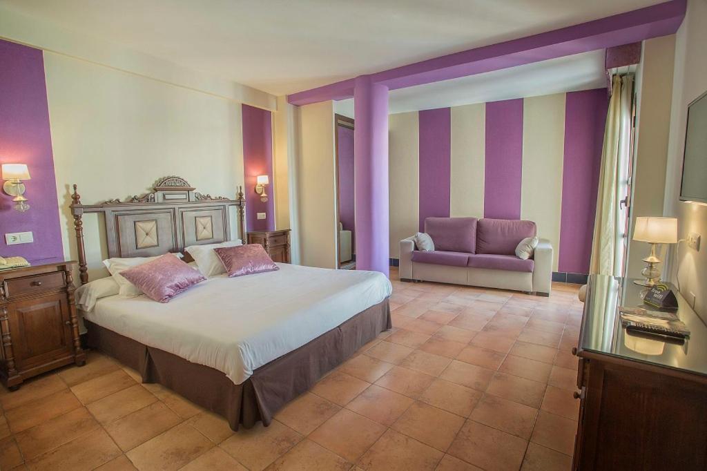 Rosaleda Don Pedro Hotel