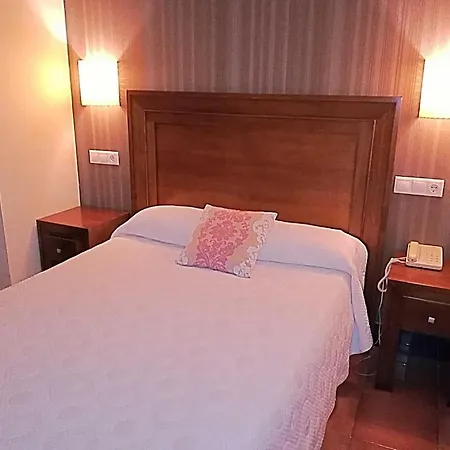 Hotel Rosaleda Don Pedro Úbeda Zewnętrze zdjęcie