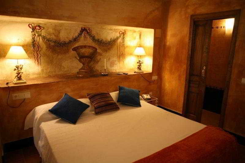 Rosaleda Don Pedro 4*